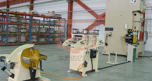 送料機(jī)如何選擇？佑億自動化教你